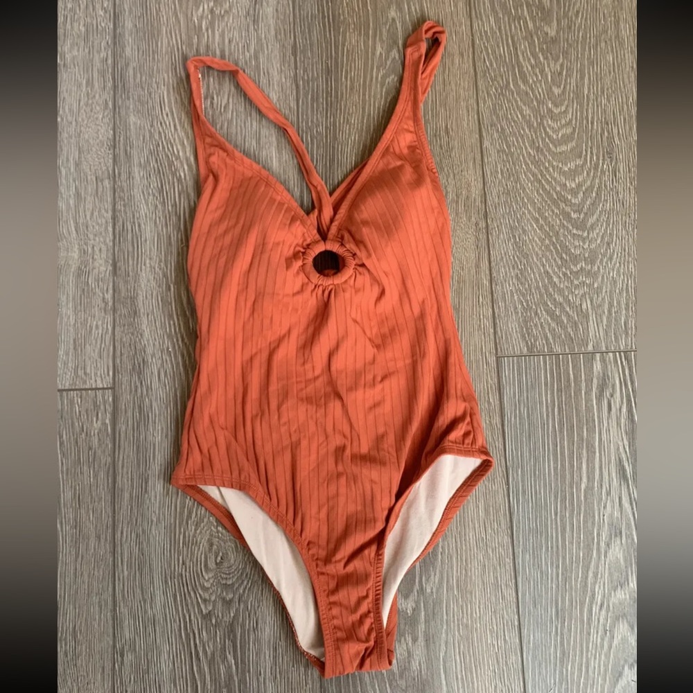 Kona Sol Ribbed Ring Front One Piece Swimsuit Orange Small